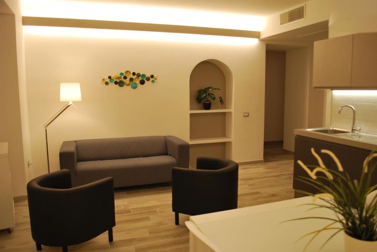 Martihouse 3 Apartment Cagliari Bagian luar foto
