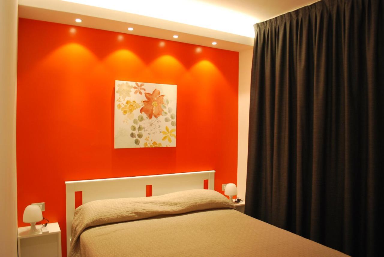Martihouse 3 Apartment Cagliari Bagian luar foto